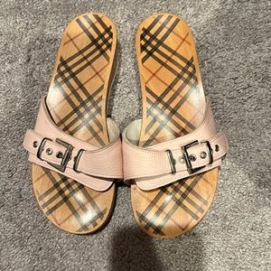 Burberry wooded sandal 39